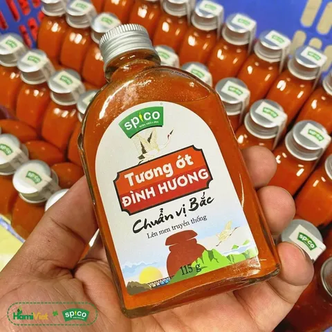 Tương Ớt Đình Hương Spico - Vị Cay Truyền Thống Bắc, Tự Nhiên, Không Hóa Chất, Chai Thủy Tinh 115g