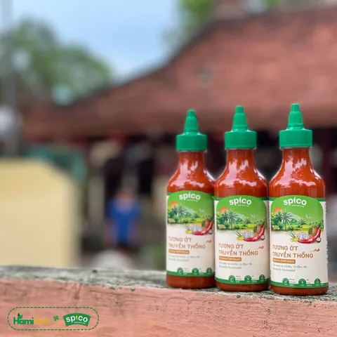 Tương Ớt Truyền Thống Spico Vị Ngọt Sriracha - Giảm Mặn, Giàu Chất Xơ, Ít Calo, An Toàn, Tự Nhiên, 290g, Thích Hợp Món Nướng, Chiên, Rán