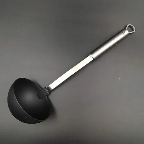 Muôi Nấu Bếp WMF Suppenschöpfer Kunststoff Profi Plus - Dụng Cụ Bếp Chất Liệu Thép Không Gỉ, Chịu Nhiệt, Tiện Lợi Cho Súp & Món Hầm