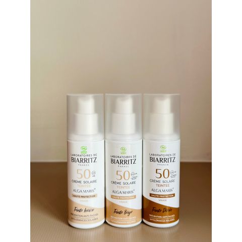 Kem Chống Nắng Makeup 2in1 Biarritz Alga Maris SPF50+ - Che Khuyết Điểm, Thành Phần Tự Nhiên, Dạng Kem Dễ Tán 50ml