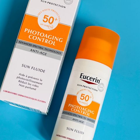 Kem Chống Nắng Eucerin Photoaging Control SPF50+ 50ml - Bảo Vệ Da Lão Hóa, Chống UVA/UVB, Kết Cấu Lỏng Nhẹ, Dưỡng Ẩm Tối Đa