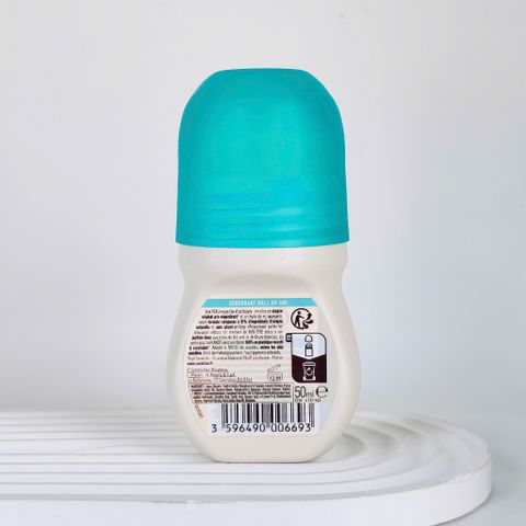 Lăn Khử Mùi Rogé Cavaillès Dermato 48h – Dịu Nhẹ Cho Da Nhạy Cảm, Hương Trà Xanh