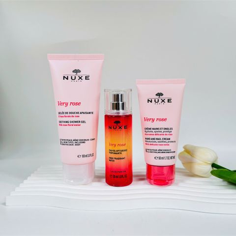 Kem Dưỡng Tay & Móng Nuxe Very Rose Hand And Nail Cream 50ml – Mềm mịn tay & chắc khỏe móng