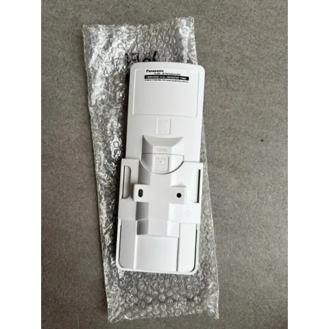 Điều khiển Điều Hòa Panasonic 2 Chiều Mới Fullbox - Giảm Sâu 16 Độ Kèm Pin và Đế Treo, Hàng Chính Hãng