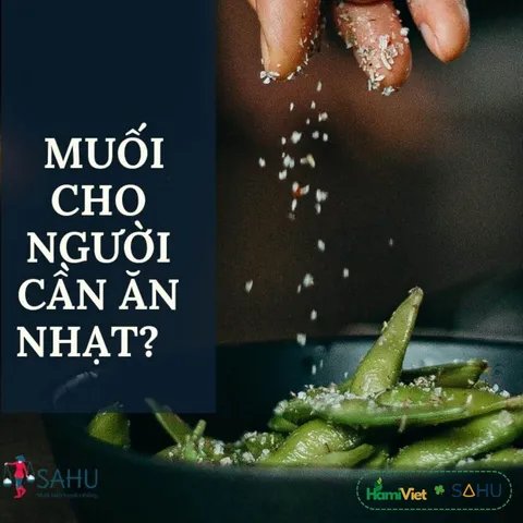 Muối Tre Sahu 1kg - 100% Muối Biển Tự Nhiên, Làm Theo Phương Pháp Truyền Thống, Không Hóa Chất, Gia Vị An Toàn Cho Bữa Ăn