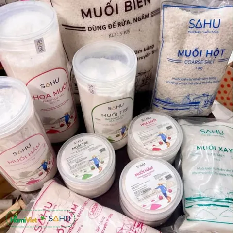 Muối Tre Sahu 1kg - 100% Muối Biển Tự Nhiên, Làm Theo Phương Pháp Truyền Thống, Không Hóa Chất, Gia Vị An Toàn Cho Bữa Ăn
