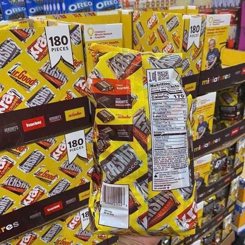 Socola Kisses Hershey's 180 viên 1.58kg - Kẹo Chocolate Mỹ với 4 Hương vị Ngọt Ngào, Quà Tặng lý tưởng cho Người Thích Ngọt