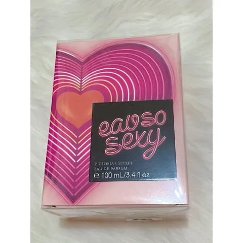 Nước Hoa Victoria's Secret EDP Very Sexy Now 100ml - Hương Dừa, Hoa Mariposa, Ổi Guava - Phong Cách Quyến Rũ, Tươi Mát Cho Nữ