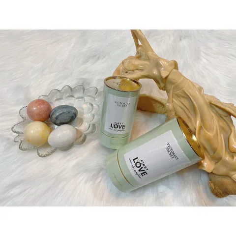 Nước Hoa Victoria's Secret First Love EDP 50ML - 100ML, Hương Nhẹ Nhàng, Nữ Tính, Phong Cách Tiểu Thư, Hương Violet và Hoa Ly Ly