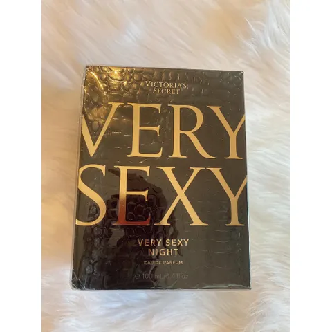 Nước Hoa Victoria’s Secret Very Sexy Sea EDP 100ML - Hương Biển Tươi Mát, Sang Trọng và Gợi Cảm cho Mùa Hè