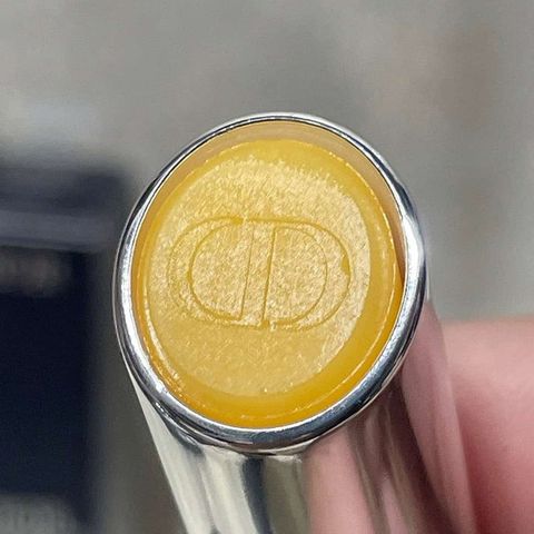 Son Dưỡng Dior Addict Lip Glow 203 Citrus Màu Vàng Chanh - Son Dưỡng Cao Cấp Giữ Ẩm, Tươi Tắn Cho Môi, Phong Cách Năng Động