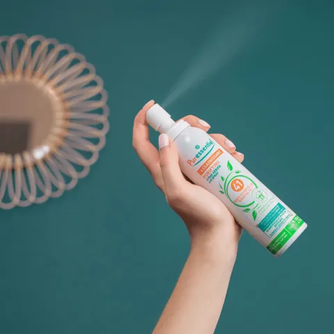 [98% tự nhiên] Tinh Dầu Xịt Puressentiel Purfiying khử khuẩn không khí, khử mùi hôi