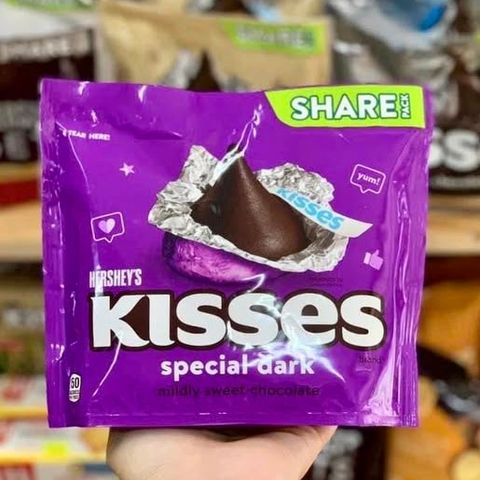Socola Hershey's Nhỏ Gọn Đủ Vị 286g-306g - Socola Mỹ Chất Lượng Cao, Thích Hợp Mọi Dịp, Ngọt Ngào Hương Vị Đặc Biệt