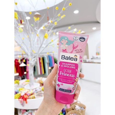 Dầu Gội Xả 2in1 Balea Little Princess Kids Hương Dâu 200ml - Sản Phẩm Chăm Sóc Tóc Cho Bé - An Toàn, Dưỡng Ẩm, Mượt Mà
