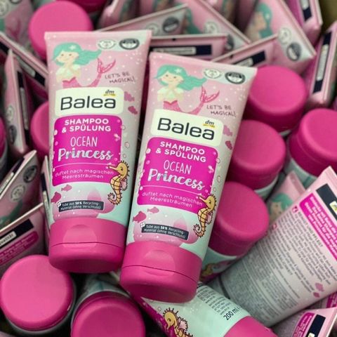 Dầu Gội Xả 2in1 Balea Little Princess Kids Hương Dâu 200ml - Sản Phẩm Chăm Sóc Tóc Cho Bé - An Toàn, Dưỡng Ẩm, Mượt Mà