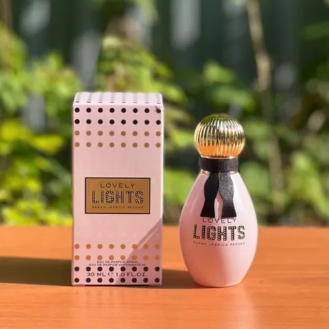 Nước Hoa Nữ Lovely Lights 30ml - Eau De Parfum Sarah Jessica Parker, Hương Thơm Tỏa Sáng, Cảm Hứng Broadway, Quà Tặng Độc Đáo