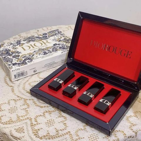 Bộ Son Mini Dior Rouge 4 Thỏi 1.5g - Son Môi Cao Cấp, Thiết Kế Sang Trọng, Màu Sắc Đa Dạng, Quà Tặng Thời Trang Cho Nữ