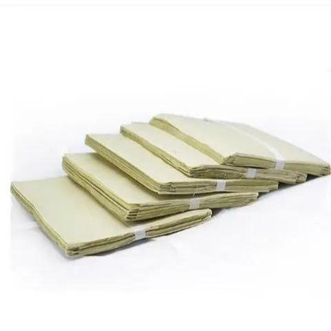 Lá Vàng 24K Dát Bò 9.33CM - Trang Trí Thực Phẩm Sang Trọng, Dùng Trong Nghệ Thuật Ẩm Thực