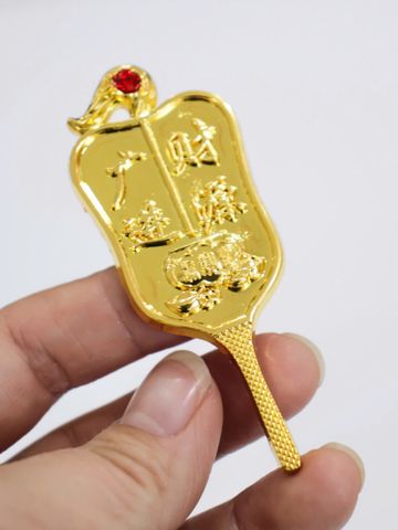 Quạt Cầm Tay Ông Địa Mạ Vàng - Pháp Khí Hút Tài Lộc và May Mắn - Kiểu Dáng Nhỏ 5cm và Lớn 7cm cho Tượng Thần Tài