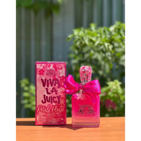 Nước Hoa Nữ Juicy Couture Viva La Juicy Petals Please EDP 100ml - Hương Nữ Tính, Thanh Lịch, Tươi Mát, Quà Tặng Hoàn Hảo