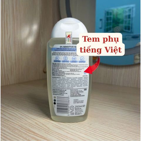 Femfresh 0% Sensitive Wash - Dung Dịch Vệ Sinh Phụ Nữ Da Nhạy Cảm 250ml - Dịu Nhẹ, Không Hương Liệu, Cho Cảm Giác Tươi Mát 24h