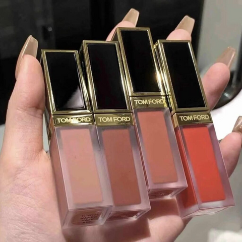 Son Kem Tom Ford Liquid Lip Luxe Matte 132 Heat Wave - Màu Đỏ Nâu Đất Sang Trọng, Chính Hãng, Độ Bám Lâu, Đôi Môi Căng Mọng