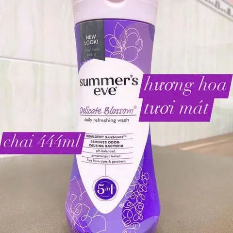 Dung dịch vệ sinh Summer's Eve Delicate Blossom 444ml (tím đậm)
