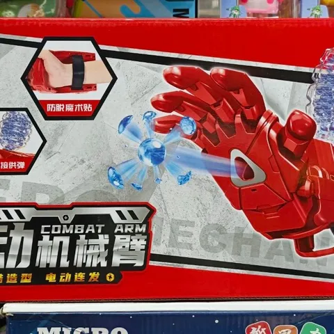 Bộ găng tay siêu nhân người sắt Iron man phun đạn thạch có dây sạc pin 666
