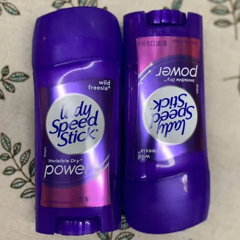 Lăn Khử Mùi Lady Speed Stick Wild Freesia 65g - Hương Hoa Tự Nhiên, Giúp Ngăn Ngừa Mùi Hiệu Quả Suốt 24 Giờ