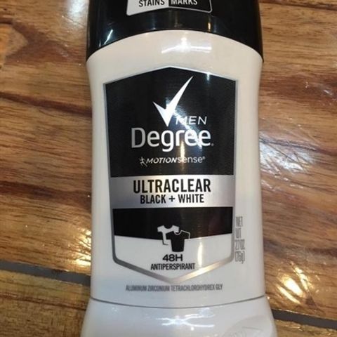 Lăn khử mùi Degree Men Ultraclear Black + White 76g – chống ố