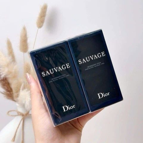 Lăn khử mùi Dior Sauvage 75g – nam tính, lưu hương