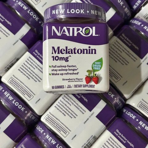 Kẹo Ngủ Natrol Gummies 10mg 90 Viên - Giúp Ngủ Sâu, Không Gây Nghiện, Vị Dâu Ngon Của Mỹ