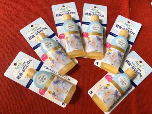 Dung dịch giặt đồ lót Lingerie Soap 120ml - Nước giặt chuyên dụng diệt khuẩn, an toàn cho da tay, giữ đồ lót luôn sạch sẽ, thơm tho