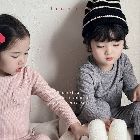 Bộ Quần Áo Dài Tay Len Tăm Smile Cao Cấp Hàn Quốc cho Bé - Thời Trang Mùa Thu Đông 2024, Size 90-130