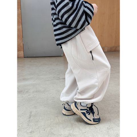Quần Nỉ Bo Gấu Thể Thao Dày Dặn Cho Bé Trai - Phong Cách Ngầu Mùa Thu Đông 2024 - Thời Trang Trẻ Em Ambbkids