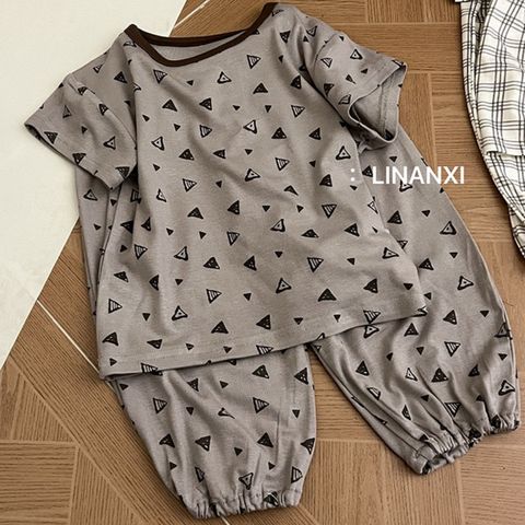 Bộ Đồ Cộc Tay Quần Dài Chống Muỗi Cho Bé - Cotton Mát Mẻ Họa Tiết Dễ Thương, Thời Trang Hè 2025, Phù Hợp Với Bé Trai & Bé Gái