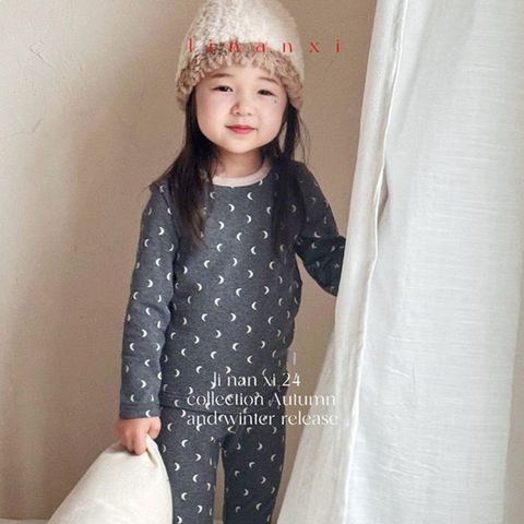 Bộ Đồ Dài Tay Cotton Giản Dị Cho Bé Trai & Bé Gái - Chất Liệu Mềm Mại, Thiết Kế Dễ Thương, Thích Hợp Mùa Thu Đông 2025