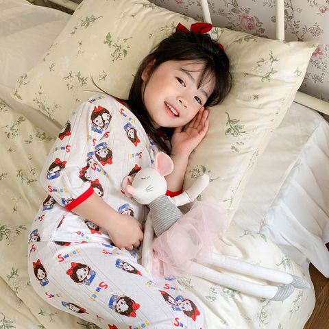 [Size 150] Bộ Đồ Lửng Thông Hơi Hoạ Tiết Dễ Thương Cho Bé Trai Bé Gái Hè 2023