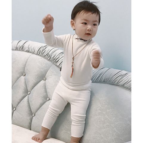 Bộ Nỉ Dài Tay Cổ 3 Phân Minky Mom - Thời Trang Giữ Nhiệt Cao Cấp Cho Bé - Quần Áo Trẻ Em Thoải Mái, An Toàn, Chất Liệu Cao Cấp