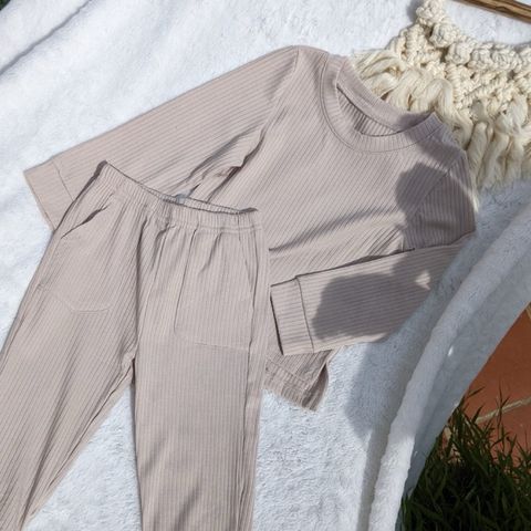 Bộ Đồ Thun Gân Bé Trai/Gái Peekaboo - Chất Liệu Cotton Mềm Mại, Phong Cách Hàn Quốc Dễ Thương, Thoáng Mát Cho Mùa Thu Đông