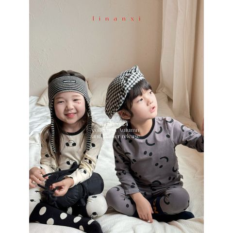 Bộ Quần Áo Dài Tay Cotton Hàn Quốc Cho Bé Trai, Bé Gái - Hoạ Tiết Xinh Xắn, Thoáng Mát 2024