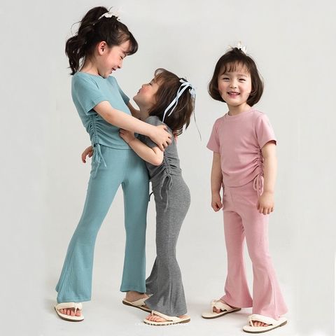 Bộ Áo Cộc Tay Dây Rút Eo và Quần Ống Loe Dễ Thương Cho Bé Gái Hè 2024 - Chất Liệu Thun Tăm Mềm Mại, Phong Cách Thời Trang Năng Động