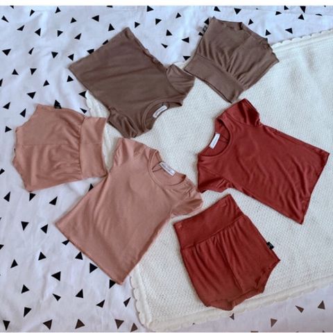 Bộ Cộc Thun Lạnh Minky Mom Cao Cấp - 16 Màu Ngọt Ngào, Thoáng Mát Cho Bé - Quần Chip Nằm Điều Hòa Thời Trang Trẻ Em