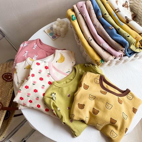 Bộ Đồ Ngủ Dài Tay Thu Đông AMBBKIDS Cho Bé Trai Gái - Chất Liệu Thun Co Dãn, Mềm Mại, Thoáng Mát, Nhiều Màu Sắc Đáng Yêu
