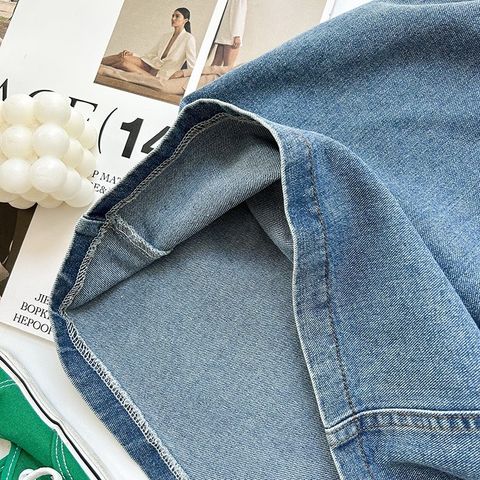Áo Thun Dáng Rộng Hình Gấu Dễ Thương & Chân Váy Jeans Dài Ambbkids - Thời Trang Hàn Quốc Cho Bé Gái Ngày Hè Chống Muỗi