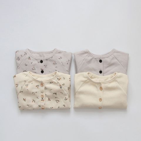 Bộ Đồ Dài Tay Cotton Tổ Ong Peekaboo - Thời Trang Thu Đông Cho Bé Phong Cách Hàn Quốc, Dễ Thương và Thoáng Khí