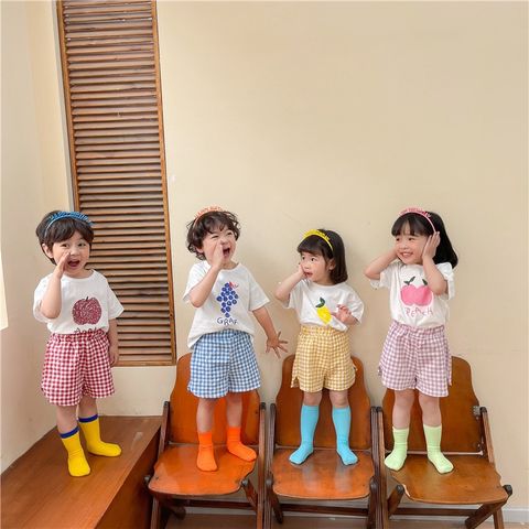 2023 Bộ Cộc Hoa Quả Phối Quần Kẻ Caro Phong Cách Hàn Quốc Cực Xinh Cho Bé Trai Bé Gái