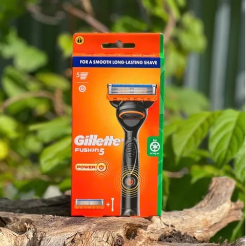 Dao cạo râu Gillette Fusion5 5 lưỡi - Hàng Úc với 2 lưỡi thay thế - Cạo sạch nhẹ nhàng không trầy xước, thiết kế thông minh