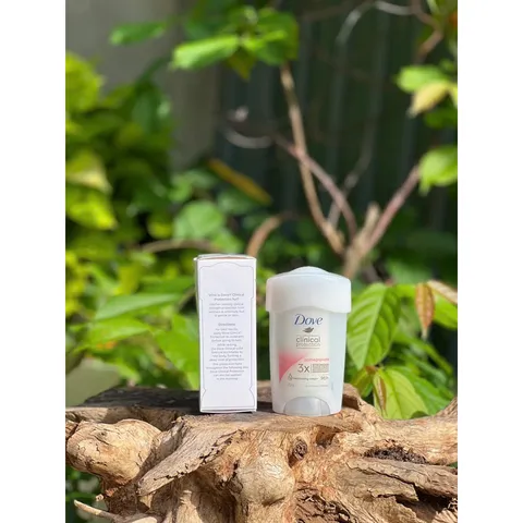 Lăn Khử Mùi Dove Lựu Pomegranate 96h 45ml - Dưỡng Ẩm, Ngăn Mùi Hiệu Quả, An Toàn Cho Da Nhạy Cảm