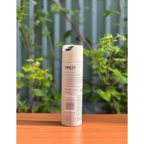 Xịt Khử Mùi Brut Human Uplifting 72Hr - Khử Mùi và Ngăn Mồ Hôi 130g, Hương Quýt Tươi Mát, Vitamin D3 Bổ Sung